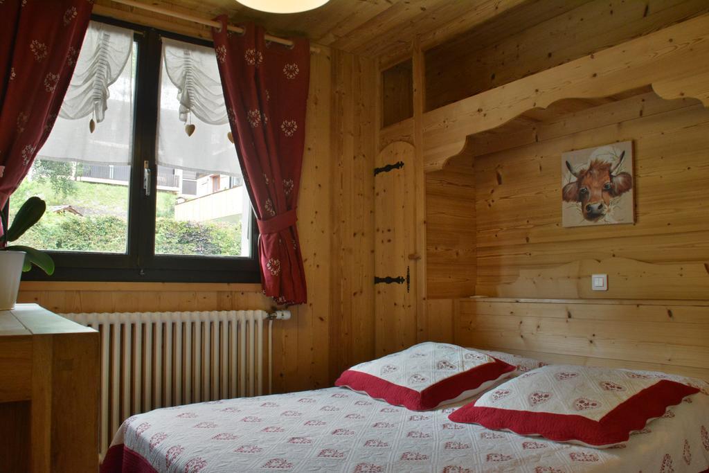 阿尔卑斯花卉小屋酒店 莱热 外观 照片